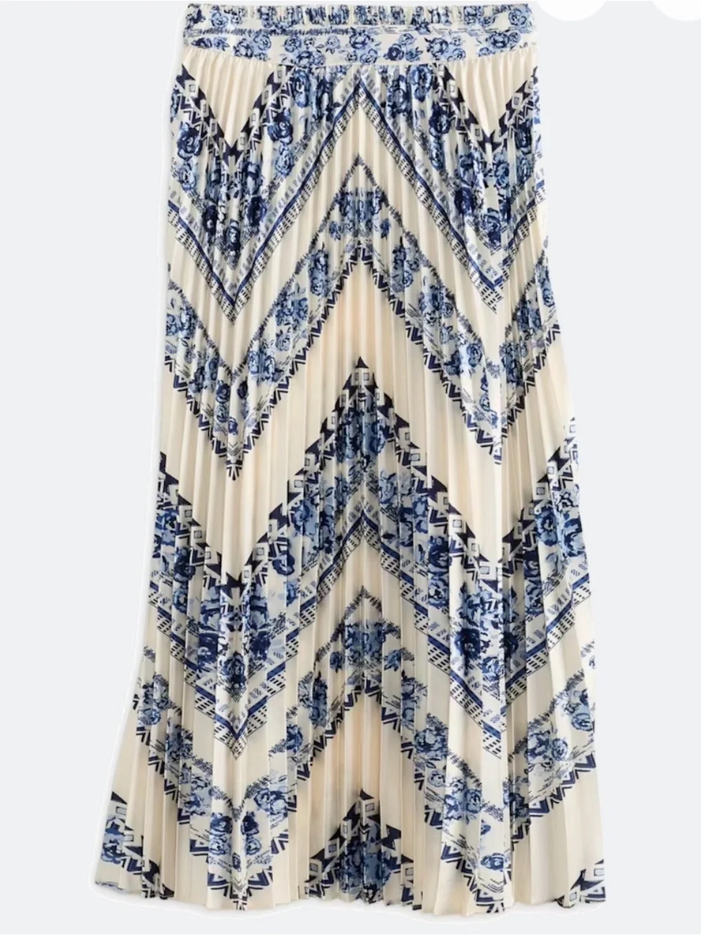41 Hawthorn lightweight pleated